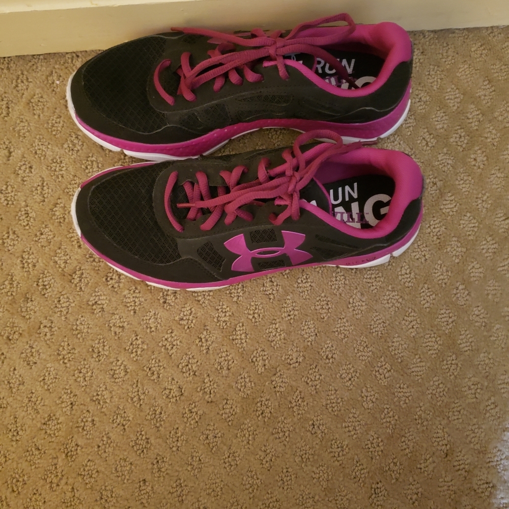 Under Armour Micro G Women's Running Shoes - Picture 3 of 6